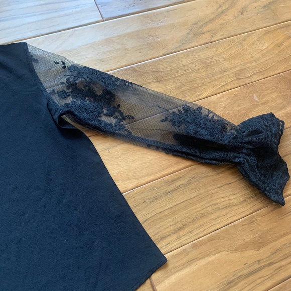 🦋 NEW Embroidered Mesh Flounce Sleeve All Black Top Semi Sheer Sleeves Women XS - Picture 9 of 16